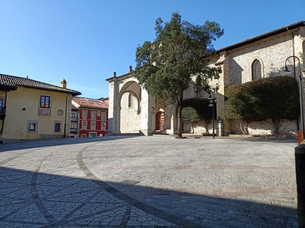 Babilonia, Apartamento En Llanes Tranquilo Y Centrico A 150M De La Playa Del Sablon Luaran gambar